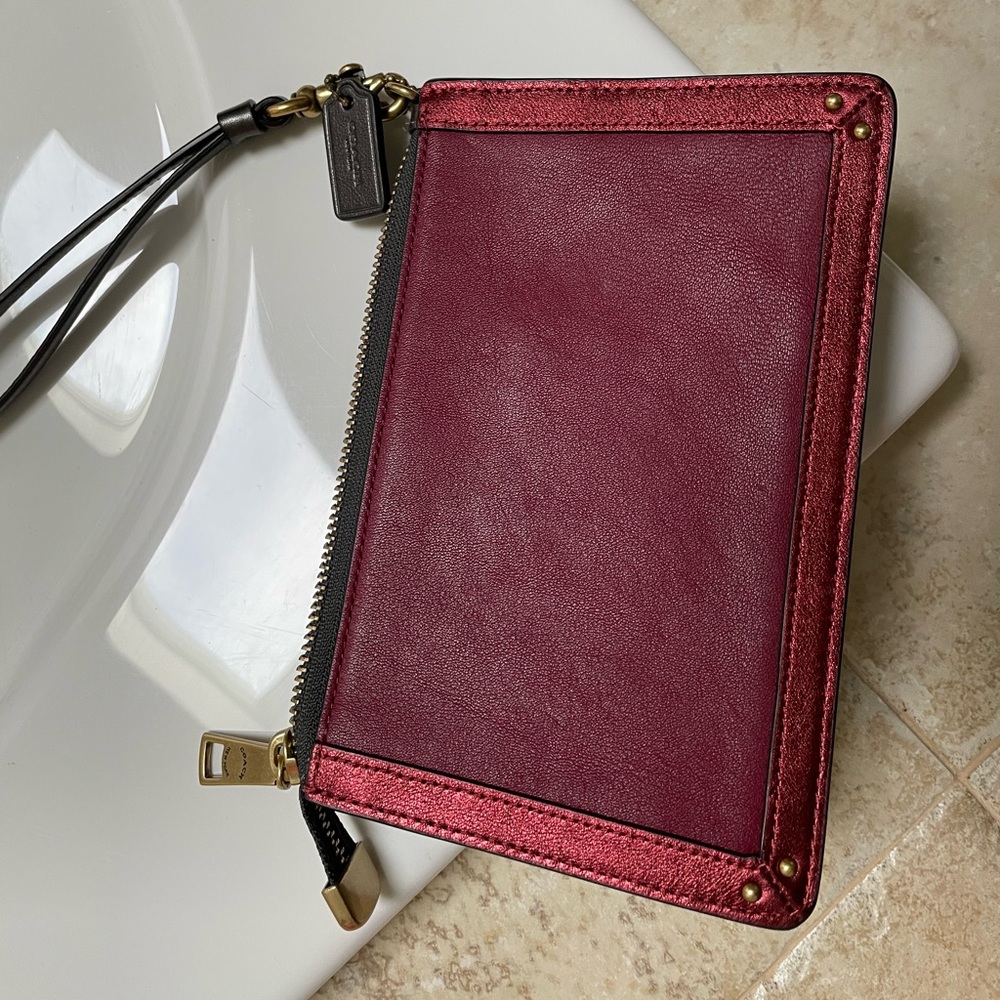 Coach colorblock large wristlet - Picture 6 of 9